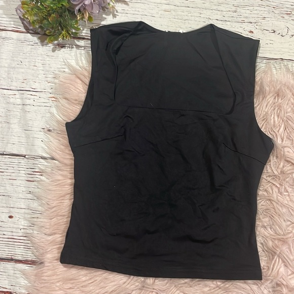 NWT Runaway x Petal Pup Square Neck Black Crop Top - Picture 6 of 7
